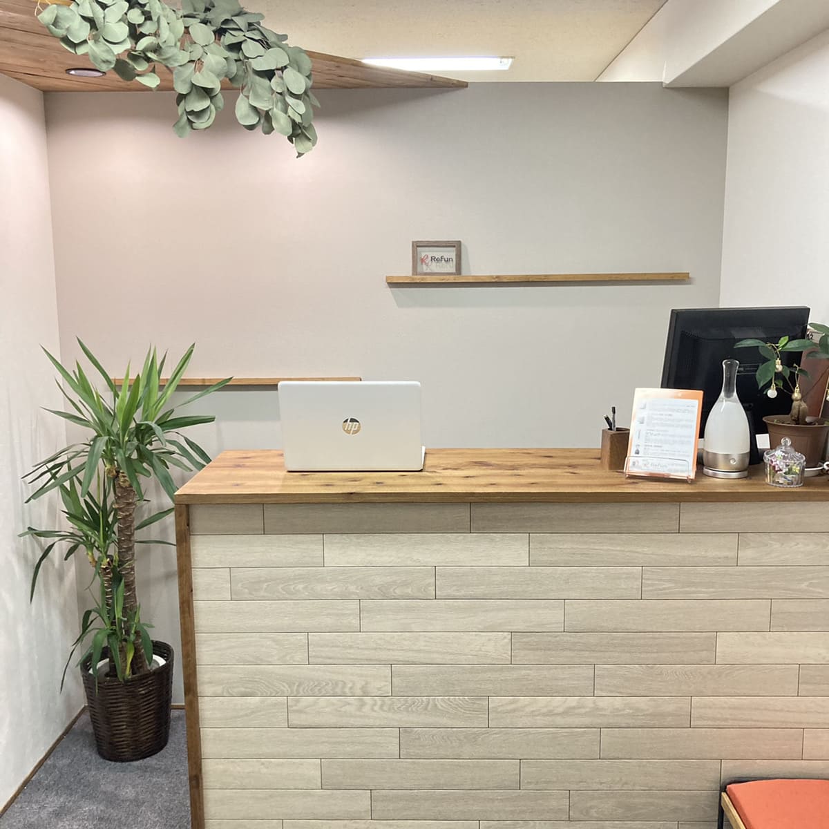 リファン店内